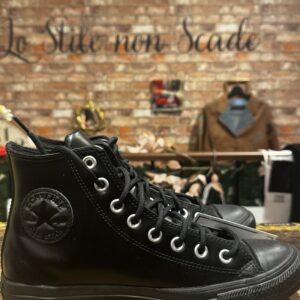 Converse pelle