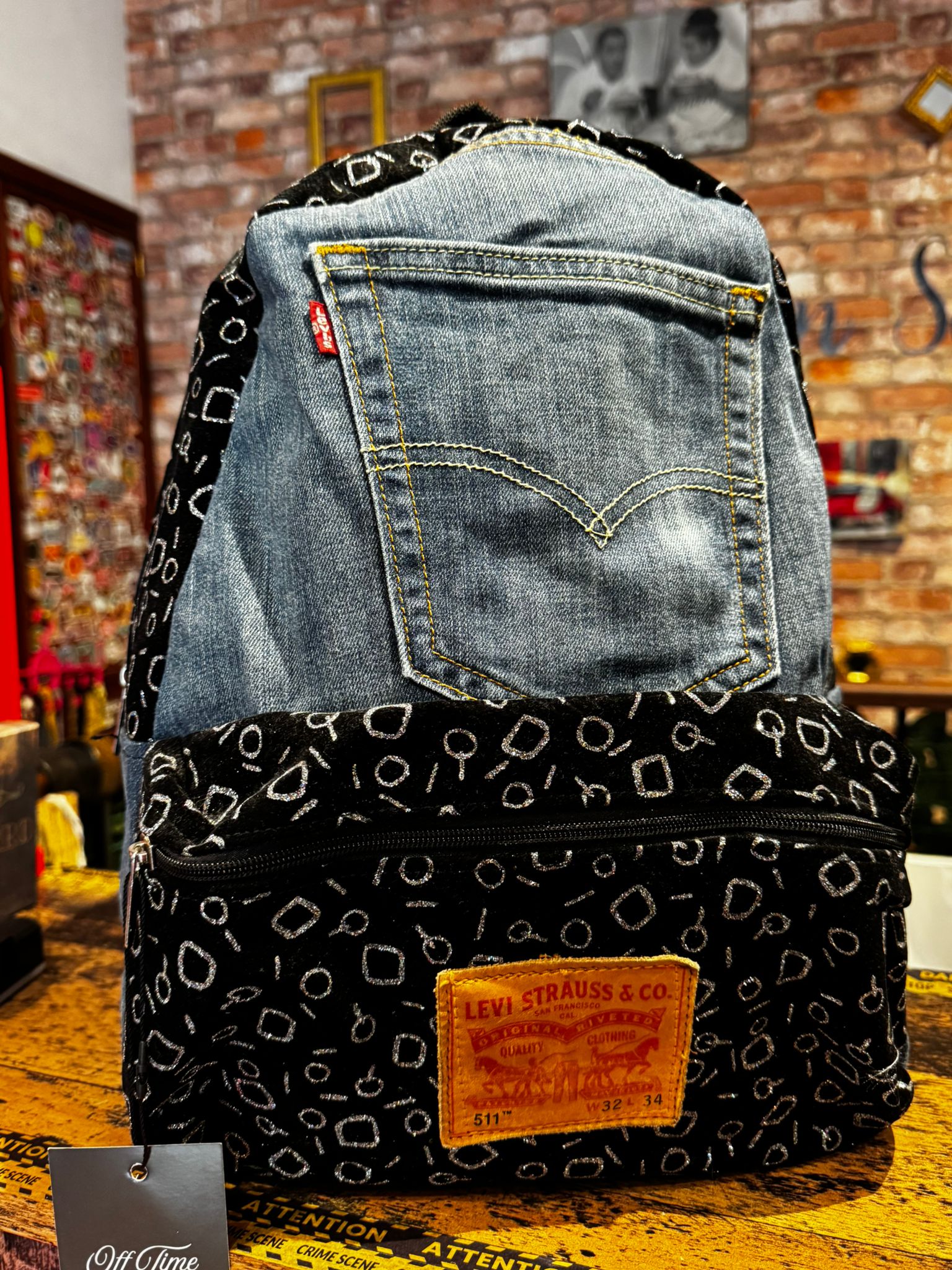 ZAINO LEVI'S